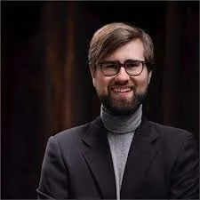 Portrait von Lukas Weking – Co-Founder & CEO bei Founders Bay