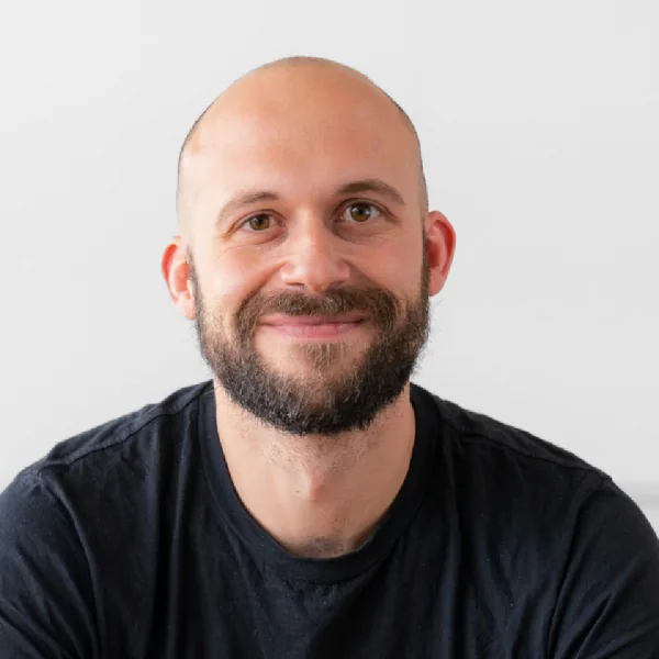 Portrait von Hannes Trettin – Co-Founder & CSO bei Founders Bay